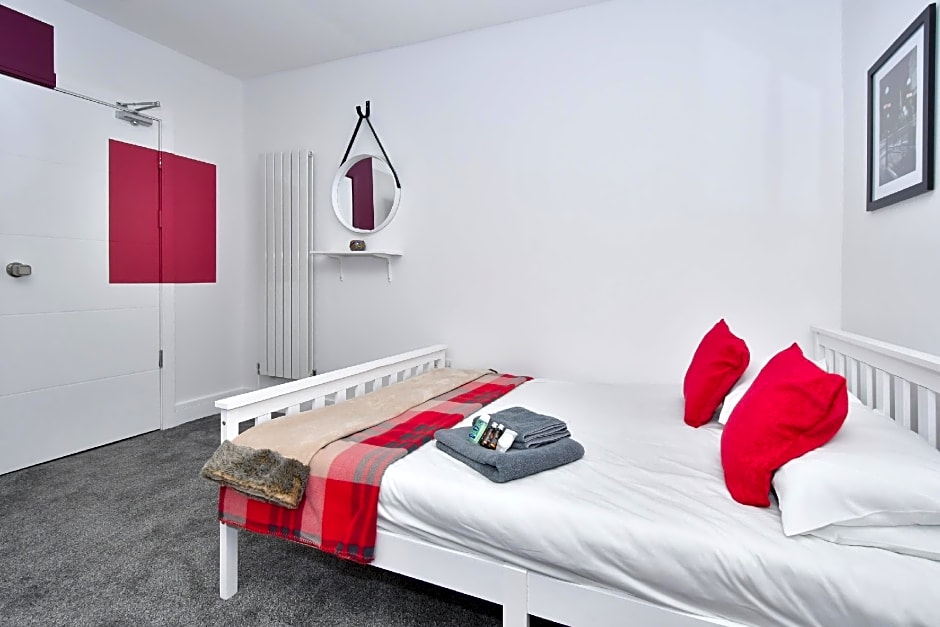 Townhouse @ 42 Minshull New Road Crewe