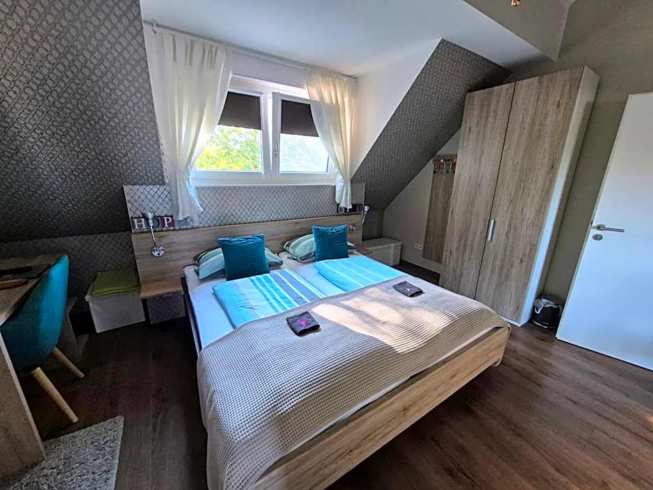 Frankfurt Bed & Breakfast