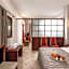 City Life Port Hotel