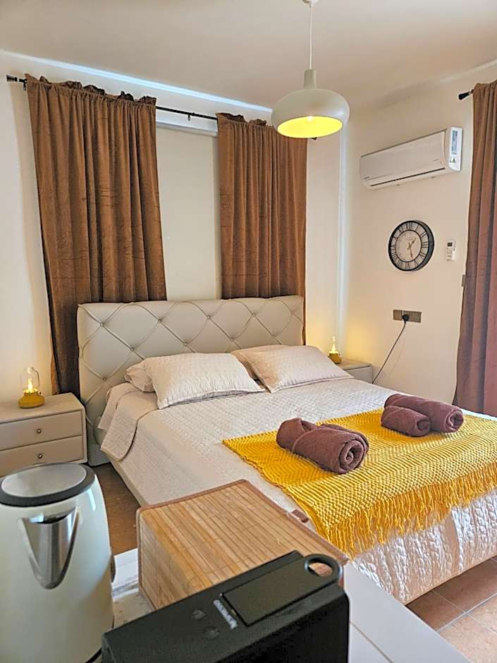 ROOMS by Emmelia Group