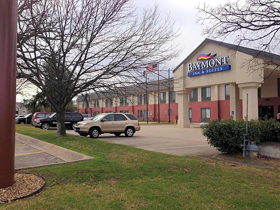 Baymont by Wyndham Lewisville
