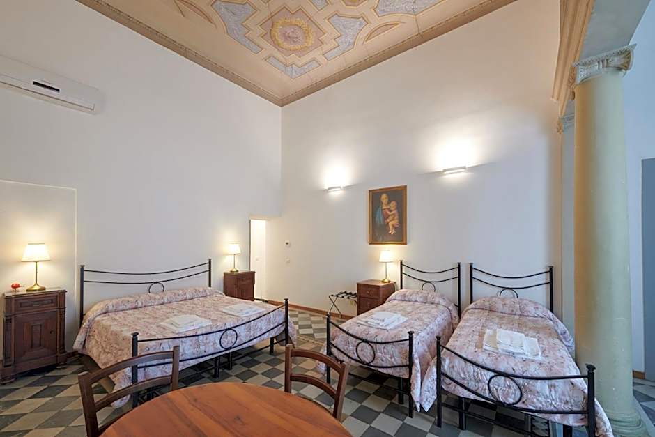 Casa Santo Nome di Gesu