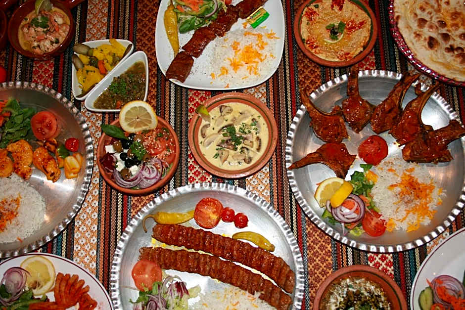 White Rose Hotel and Restaurant