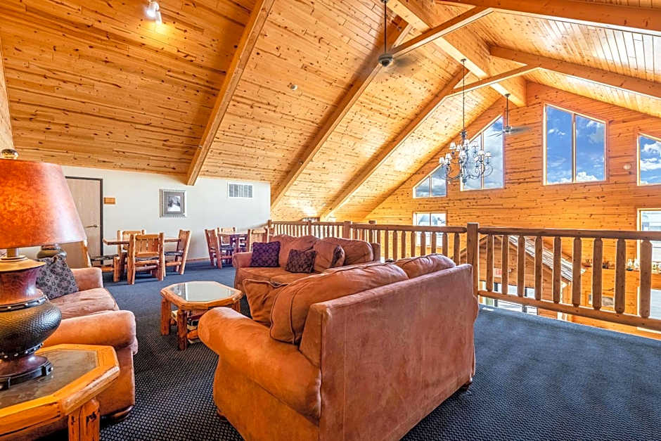 EconoLodge by Choice Hotels - Rice Lake