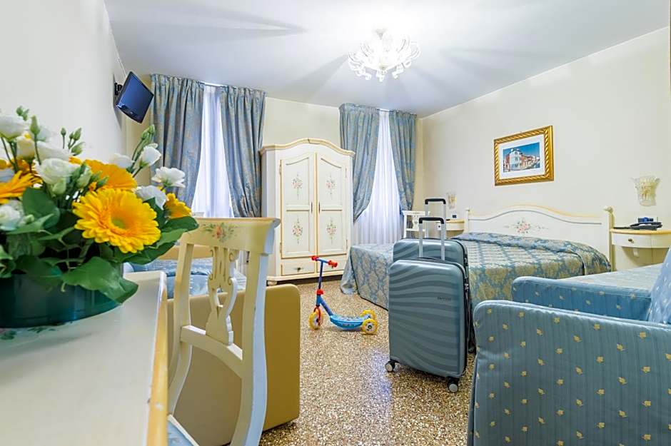 Hotel Mercurio