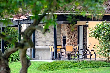 Pine Lake Resort