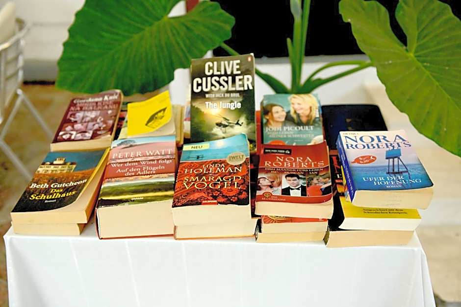 Hotel Sanja former Oliva