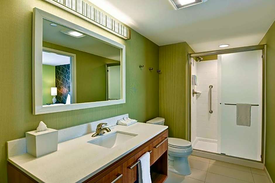 Home2 Suites by Hilton Green Bay