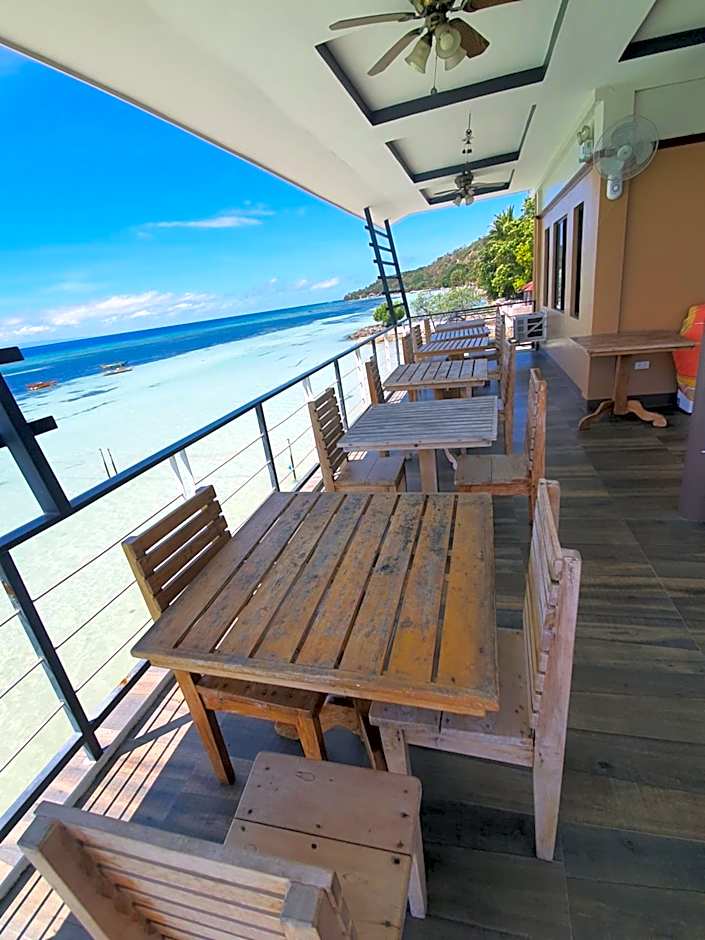 L & M Hearthstones Lodge