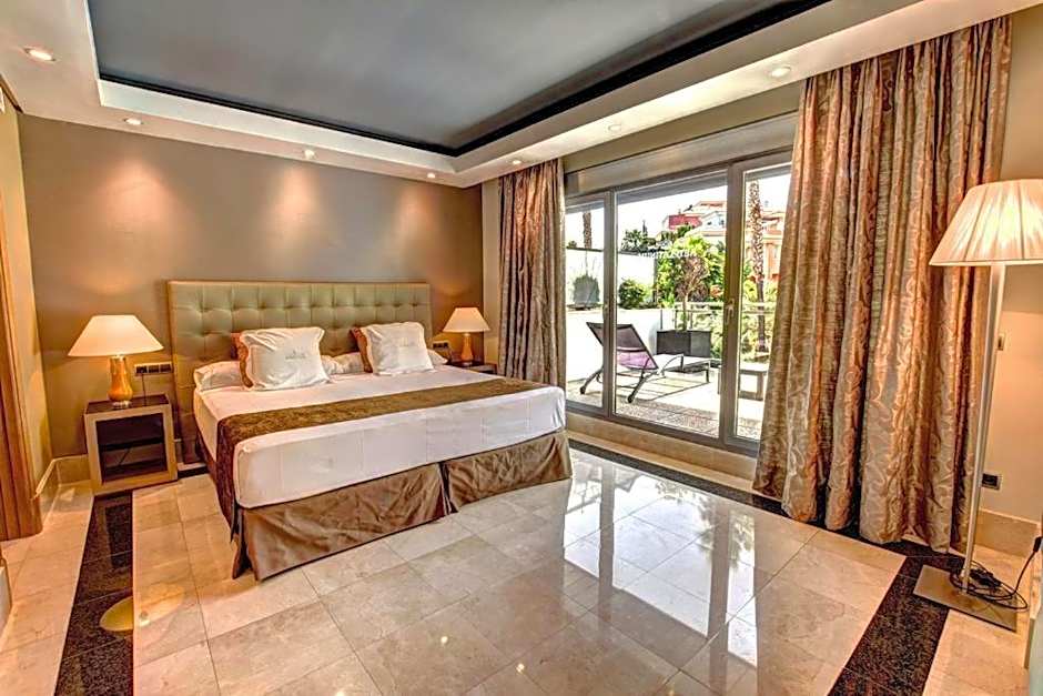 ArtPlatinum SUITES&APARTMENTS