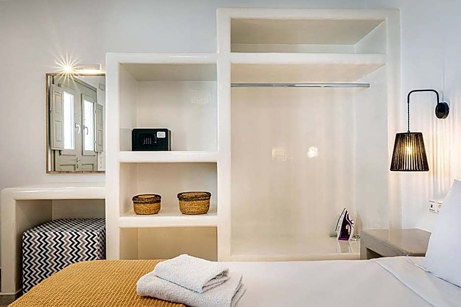 Caldera Stories private suites – Megalochori, UT
