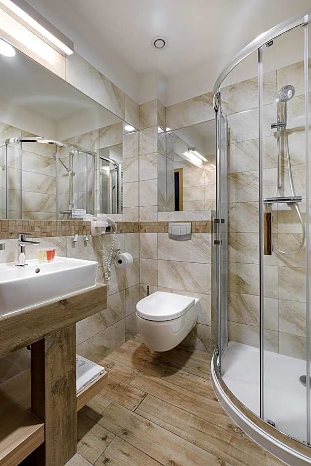 Uzdrowisko Cieplice - Jelenia Góra - Długi Dom