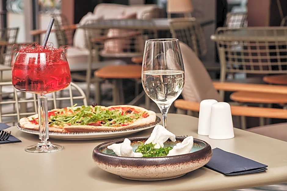 Holiday Inn Warsaw City Centre By IHG