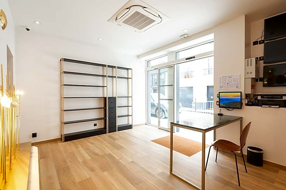 HOTEL AU COEUR DES ARTS ET METIERS