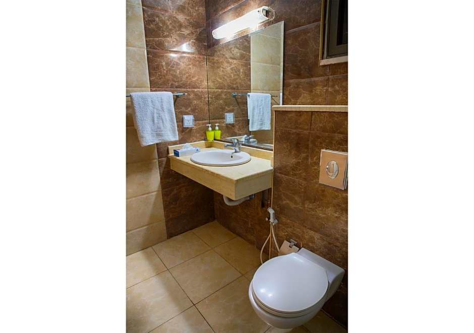 Shweiki International Hotel