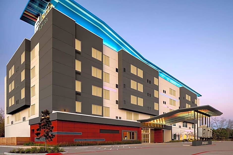 Aloft Houston Shenandoah