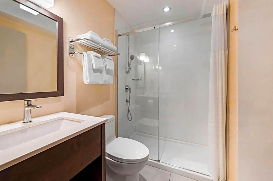 Quality Inn Centre-Ville