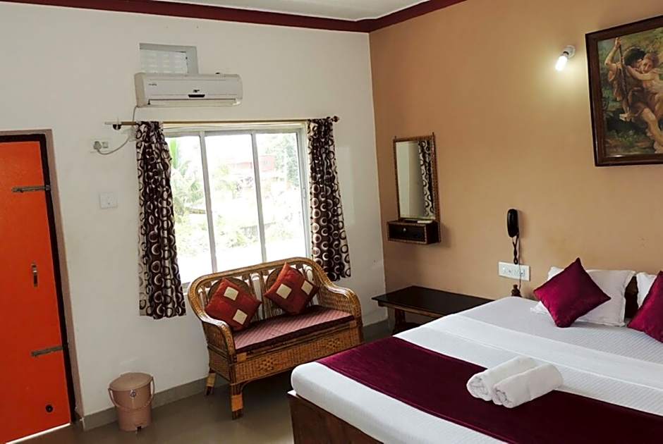 Goroomgo Surya Inn Konark