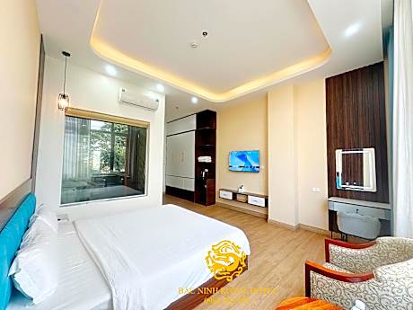 Superior Room - King