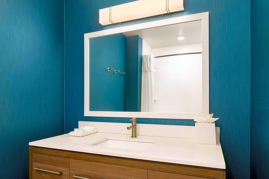 Home2 Suites by Hilton Pensacola I 10 Pine Forest Road, FL