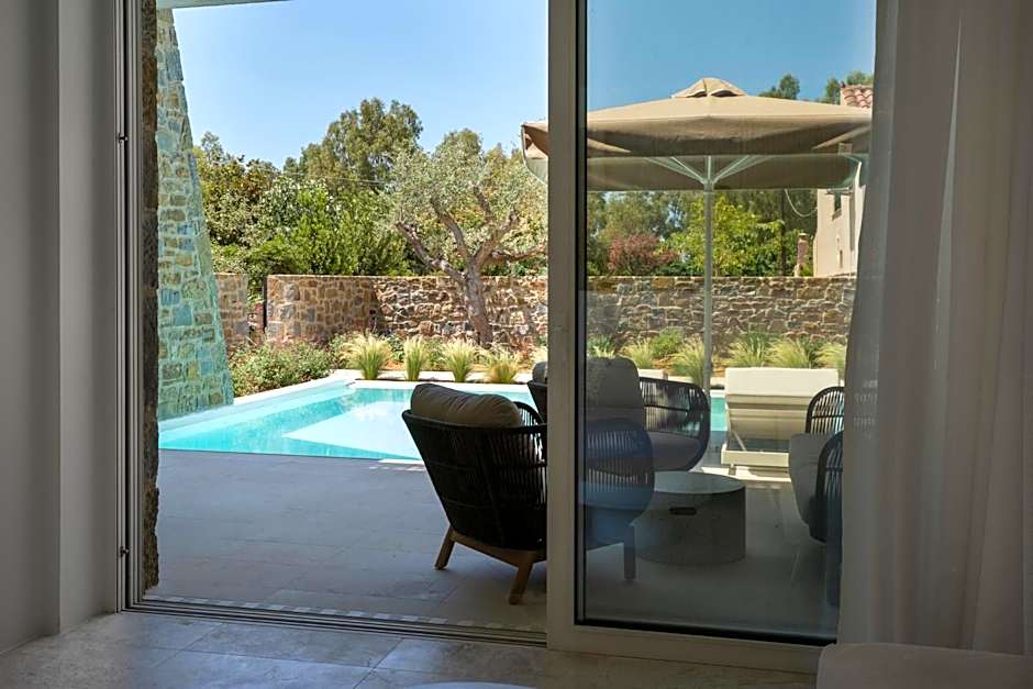 Gialova Hills 8 - Luxury Apartments with Pool