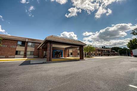 Motel 6-Branford, CT - New Haven