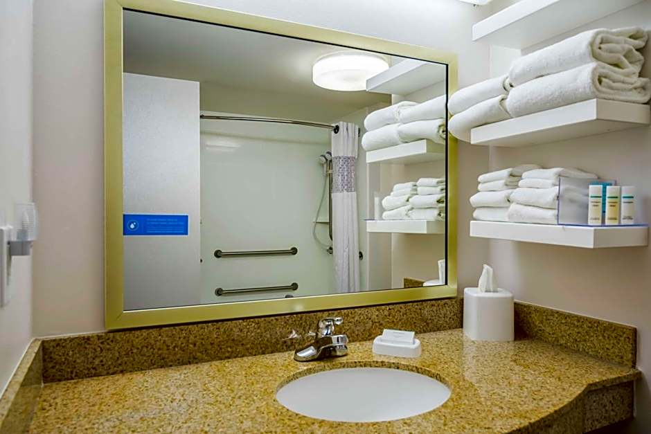 Hampton Inn By Hilton Clifton Park