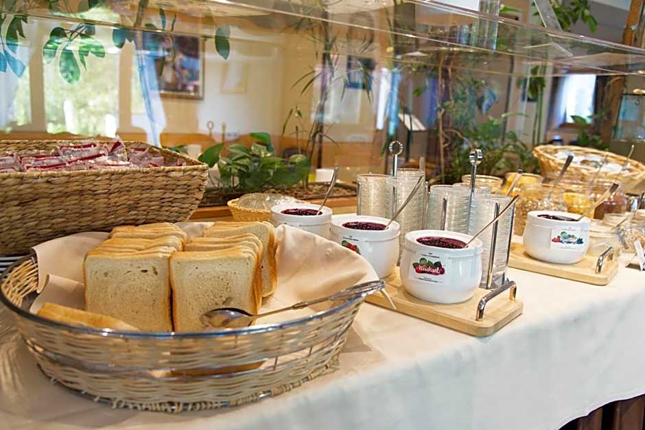 Alpenhotel Weitlanbrunn