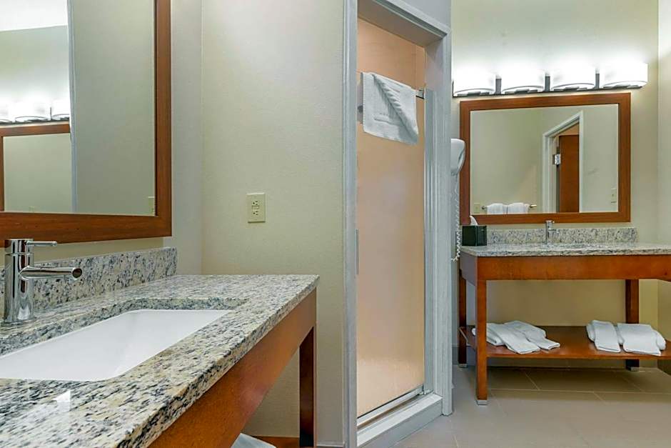 Comfort Inn & Suites Lenoir Hwy 321 Northern Foothills