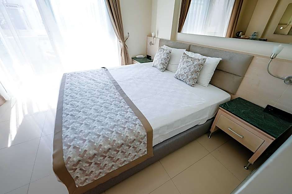 Photo 1 of 2 of Standard Room