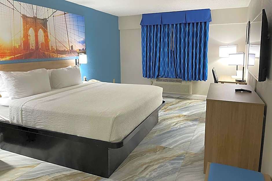 Days Inn by Wyndham Jersey City