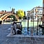 Friendly Venice Suites