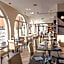 Columbus Hotel Monte-Carlo, Curio Collection by Hilton
