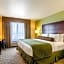 Cobblestone Hotel & Suites - McCook