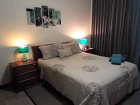 Moe Motor Inn - Contactless 24 hour Checkinn Available