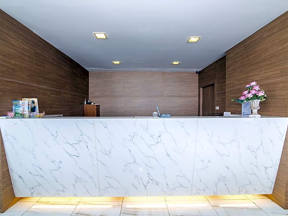 Nantra Pattaya Baan Ampoe Beach