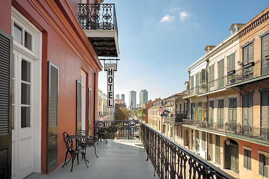Le Richelieu Hotel