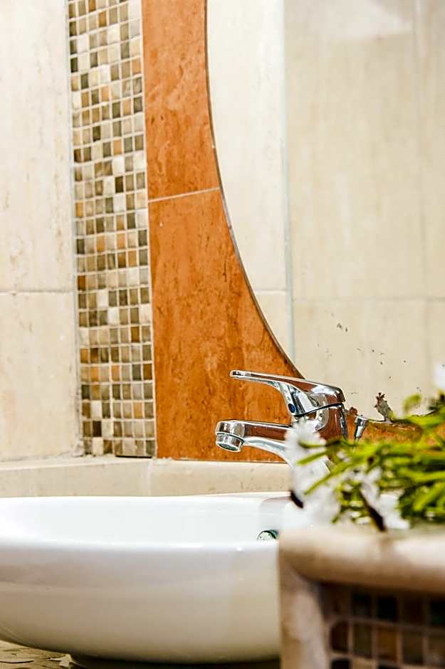 Zante Plaza Hotel & Apartments