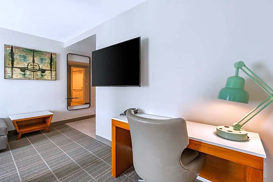 Cambria Hotel LAX