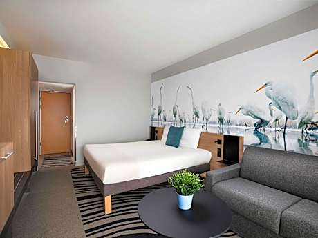 Superior Double Room with Sofa