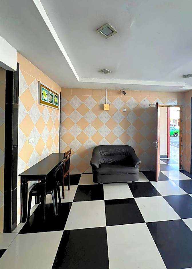 Bukit Beruntung Business Hotel