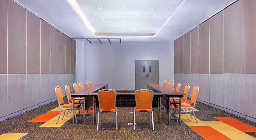 Park Inn by Radisson Iloilo