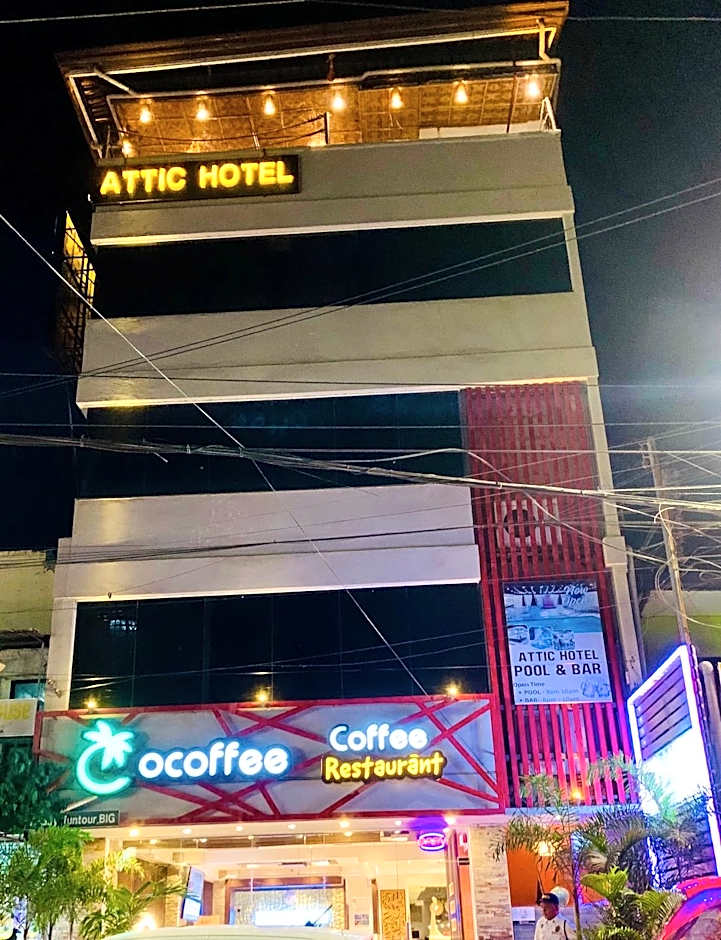 Attic Capsule Hotel