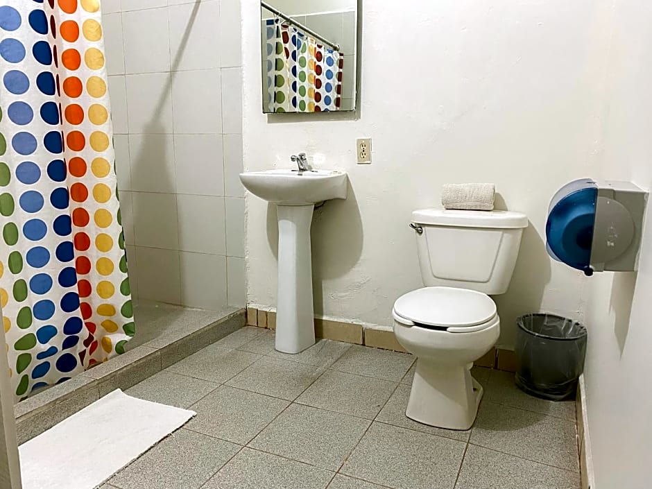 Hotel Amigo Suites