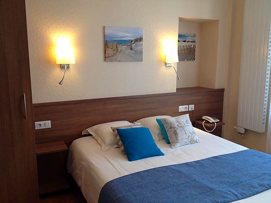 Cit'Hotel Du Port Rhu