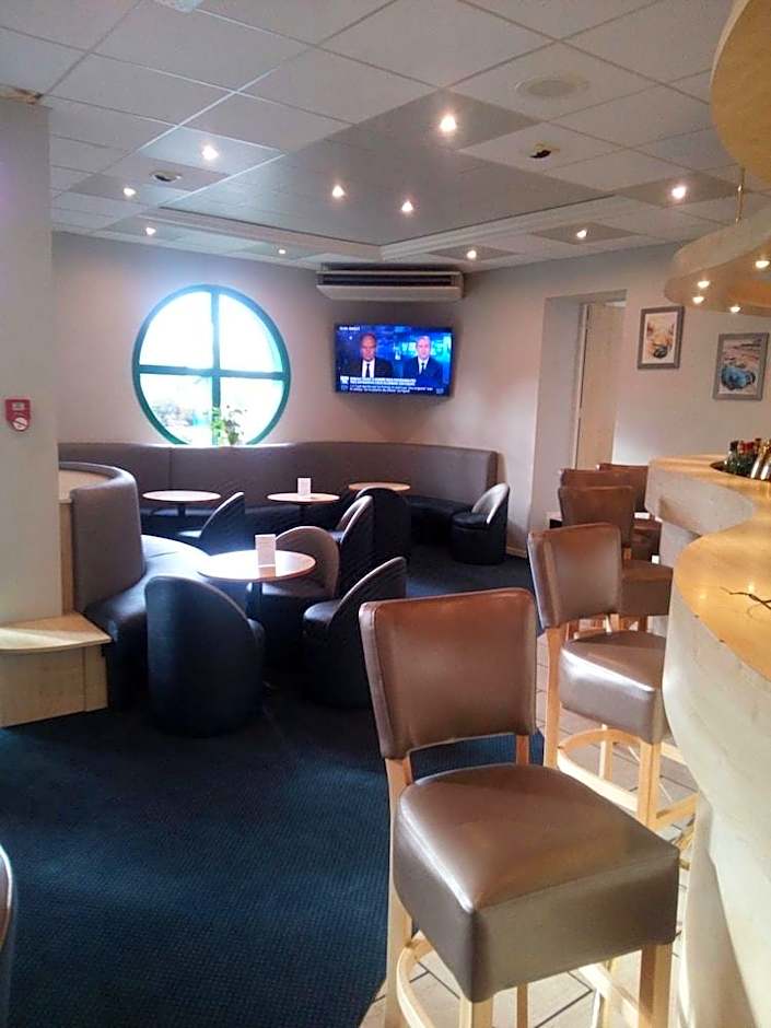 Hotel Le Circuit Le Mans