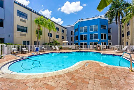 Holiday Inn Express Hotel Clearwater East - ICOT Center By IHG