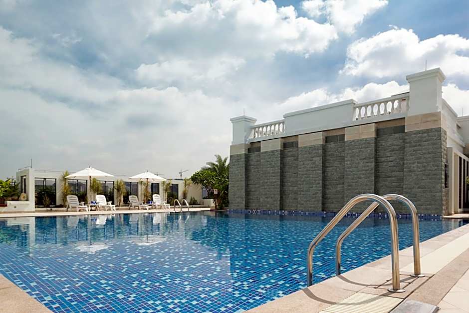 voco Guangzhou Shifu By IHG