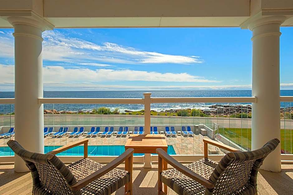 Ocean House Hotel at Bass Rocks