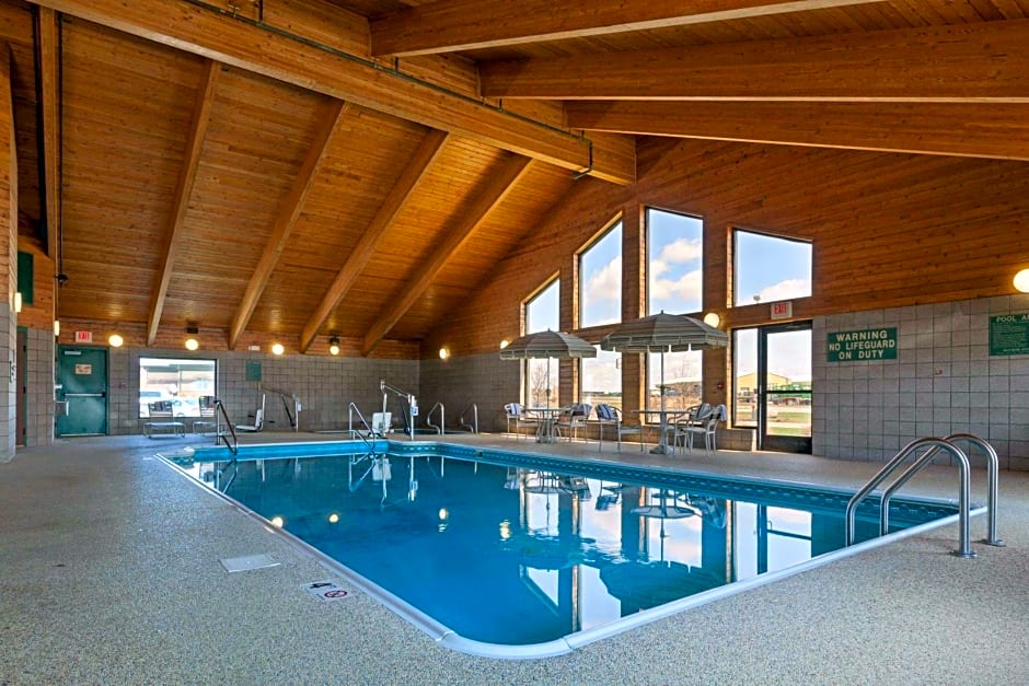 AmericInn by Wyndham Valley City Conference Center